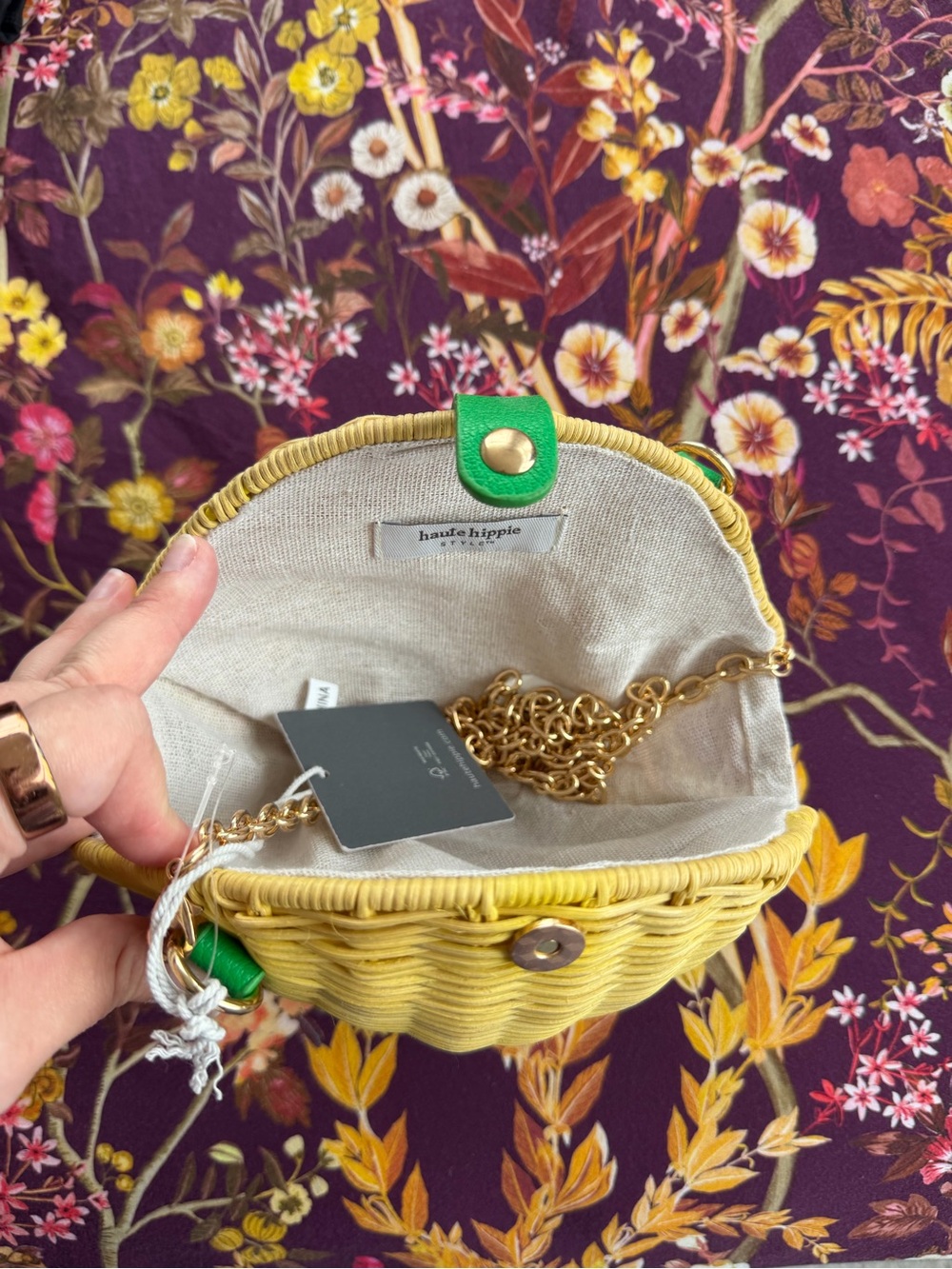 Woven Rattan Lemon-Shaped Handbag - Picture 4 of 4